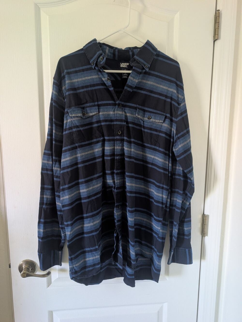 LANDS END Men's Tailored Fit Blue Plaid Long Sleeve Button Up Large 16-16 1.2